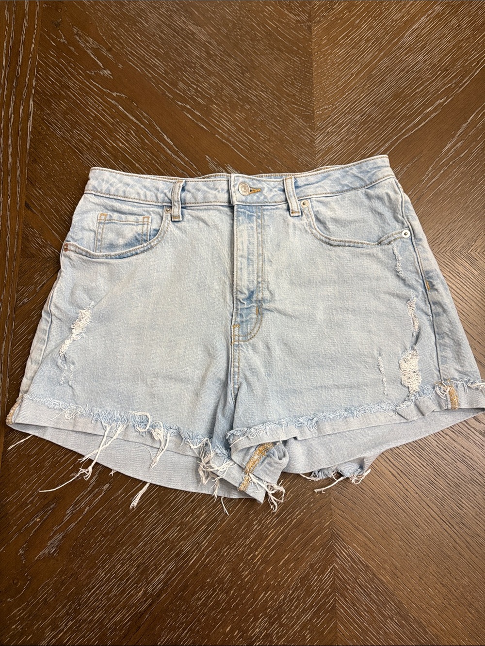 Wild Fable light blue wash super high rise roll cuff denim jean shorts, size 10